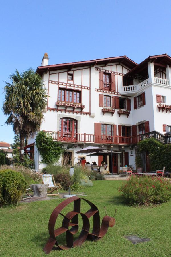 Erlande Baita Bed and Breakfast Urrugne Exterior foto